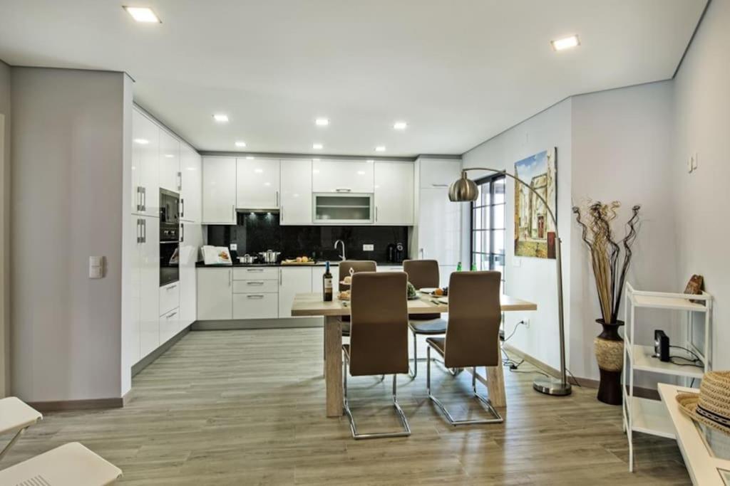 Girassol - Bright, Modern, Well Located Apartment Olhão Екстериор снимка